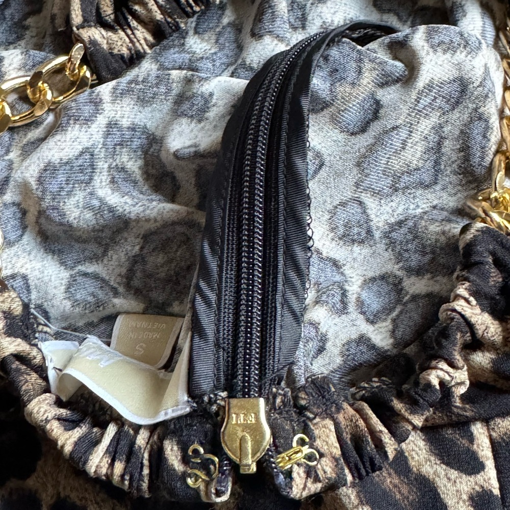 Leopard Dress - Picture 14 of 16